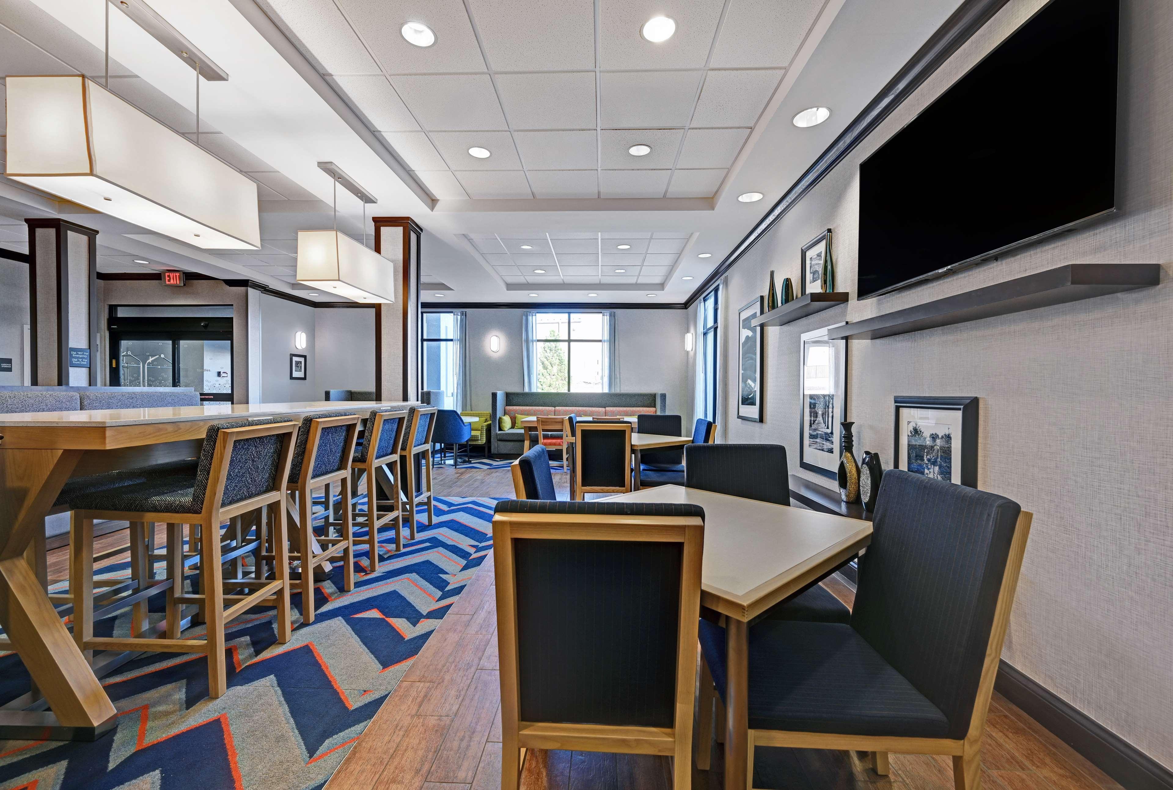 Hampton Inn Фармингтон Экстерьер фото