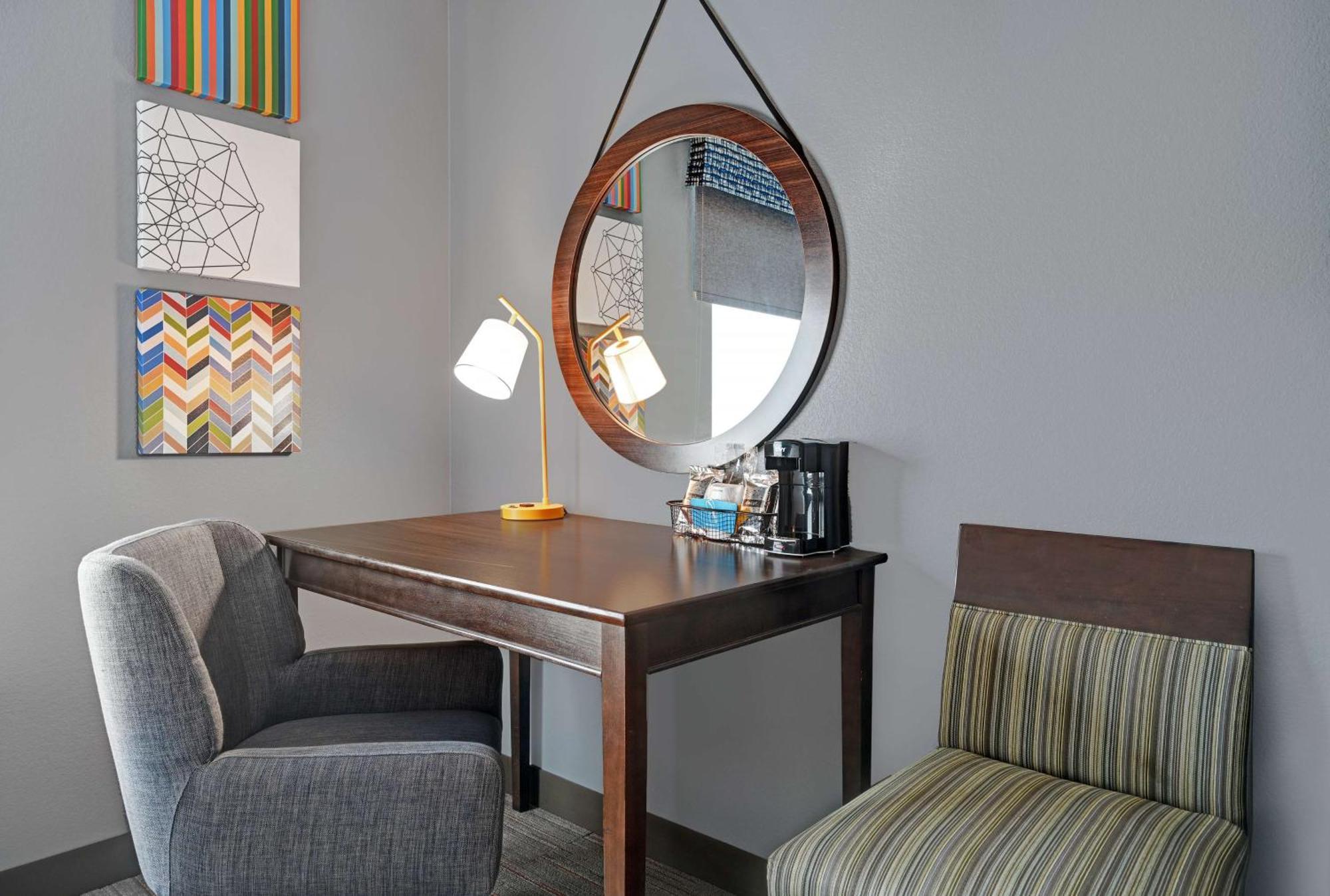 Hampton Inn Фармингтон Экстерьер фото
