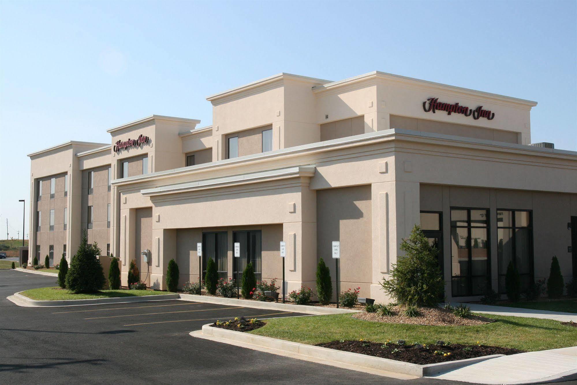 Hampton Inn Фармингтон Экстерьер фото