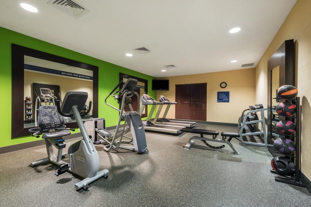 Hampton Inn Фармингтон Экстерьер фото