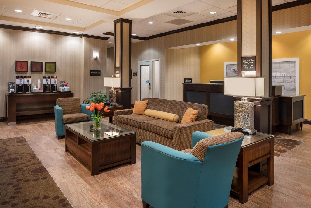 Hampton Inn Фармингтон Экстерьер фото