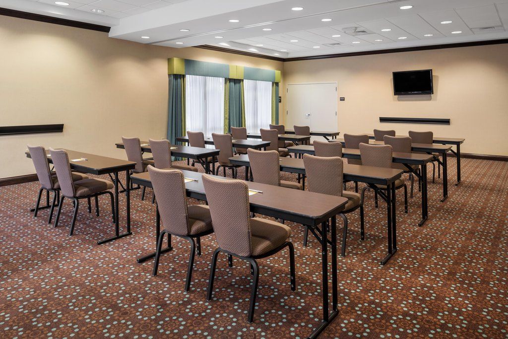 Hampton Inn Фармингтон Экстерьер фото